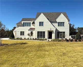 9032 Chapel Heights Dr, Opelika, AL 36804