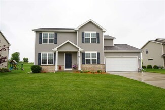 N8199 Woody Ln, Ixonia, WI 53036