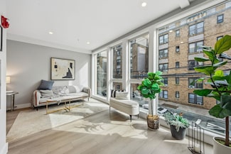 77 van Reypen St Unit 3, Jersey City, NJ 07306