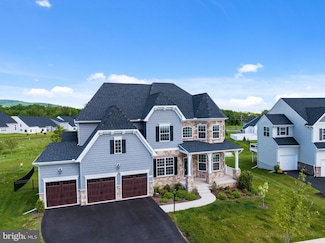 2704 Hillfield Dr, Frederick, MD 21702