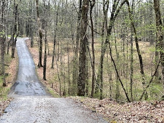 7 Northwind Dr, Jackson, TN 38305
