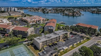 301 87th Ave Unit 203, Saint Pete Beach, FL 33706
