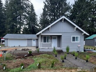 43 Fairley St, Raymond, WA 98577
