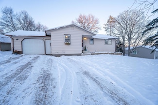 2301 Runestone Dr, Alexandria, MN 56308