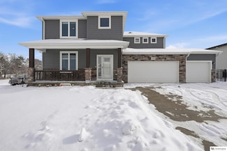 1040 N 104th St, Lincoln, NE 68527