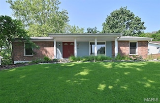 313 Wildforest Dr, Ballwin, MO 63011