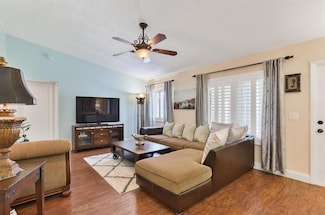 4969 Sable Pine B2 Cir Unit B2, West Palm Beach, FL 33417