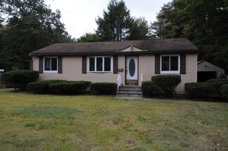 2978 W Lydius St, Schenectady, NY 12303