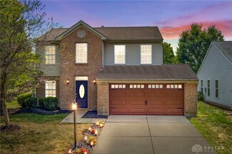 325 W Pugh Dr, Springboro, OH 45066