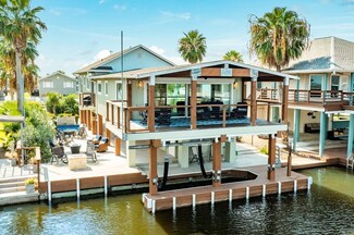 16512 Barbados Way, Jamaica Beach, TX 77554