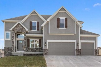 8145 NW 89th Terrace, Kansas City, MO 64153