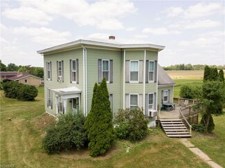 6257 Tallmadge Rd, Rootstown, OH 44272