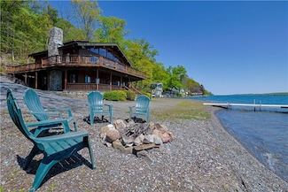 7577 E Bluff Dr, Penn Yan, NY 14527