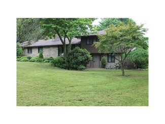 163 Hilltop Dr, Scottdale, PA 15683