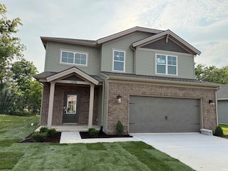 1398 Hunters Crossing Cir, Huntingburg, IN 47542