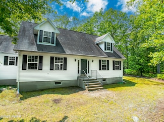 101 Maple Ridge Rd, Milford, PA 18337