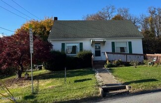 605 5th St, Northumberland, PA 17857
