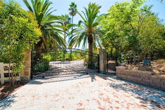 30515 7th Ave, Redlands, CA 92374