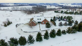 W5215 Highland Dr, New Glarus, WI 53574