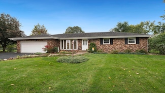 5653 Fox Ct, South Beloit, IL 61080