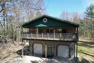 8670 N Everett Rd, Roscommon, MI 48653