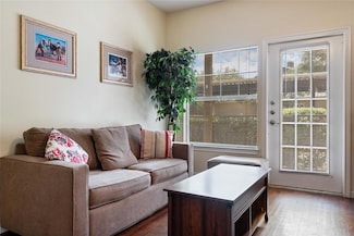 2320 Gracy Farms Ln Unit 812, Austin, TX 78758