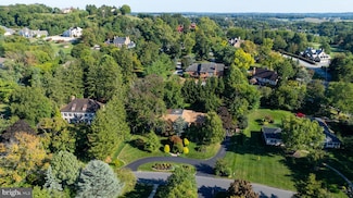 970 Upland Rd, York, PA 17403