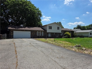 4146 Lor-Ron Ave, Kent, OH 44240