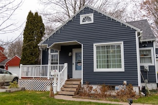 321 Torrance Ave, Vestal, NY 13850