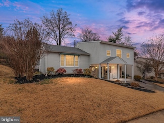 1116 Meadowlark Dr, Halethorpe, MD 21227