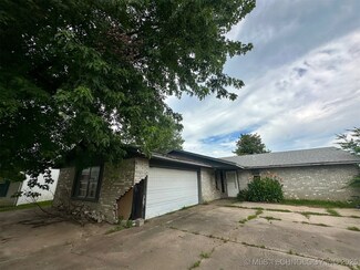 21401 E 31st Place S, Broken Arrow, OK 74014