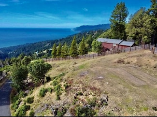 58 Shasta Ct, Whitethorn, CA 95589