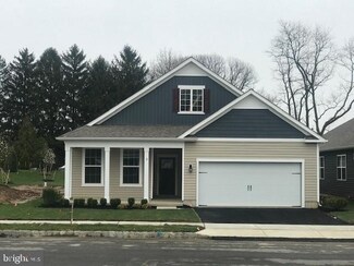 2 Austin Ave, Glendora, NJ 08029