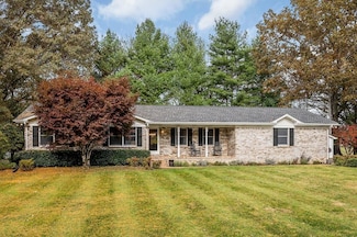 449 Winding Ln, Sparta, TN 38583