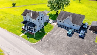 12 Jamison City Rd, Benton, PA 17814