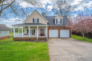 171 Sycamore Dr, Chickamauga, GA 30707