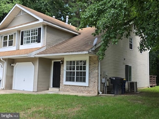 1417 S Farmview Dr, Dover, DE 19904