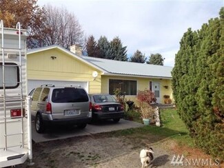 43 Valley Rd, Brewster, WA 98812