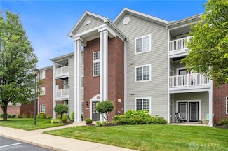 2335 Pinnacle Ct Unit 101, Fairborn, OH 45324