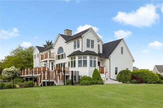 97 King Charles Dr, Portsmouth, RI 02871