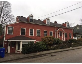 993 Chestnut St Unit 1, Newton, MA 02464
