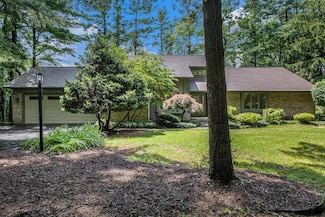 3961 N Michael Rd, Ann Arbor, MI 48103