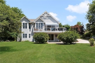 790 Green Hill Beach Rd, Wakefield, RI 02879