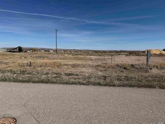 114 Safari Dr, Saratoga, WY 82331