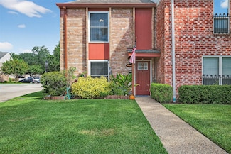 10324 Briar Forest Dr Unit 28, Houston, TX 77042