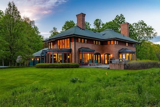 141 Pheasant Hill Rd, Shelburne, VT 05482