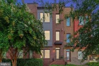 2947 Eskridge Rd, Fairfax, VA 22031