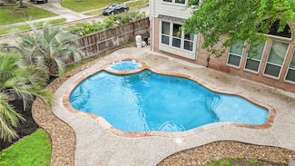 9710 Sotherloch Lake Dr, Spring, TX 77379