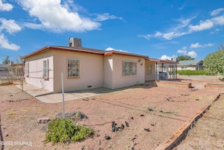 1220 Hall Ave, Las Cruces, NM 88005