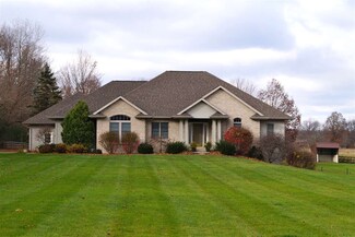 1499 S 250 E, Winona Lake, IN 46590